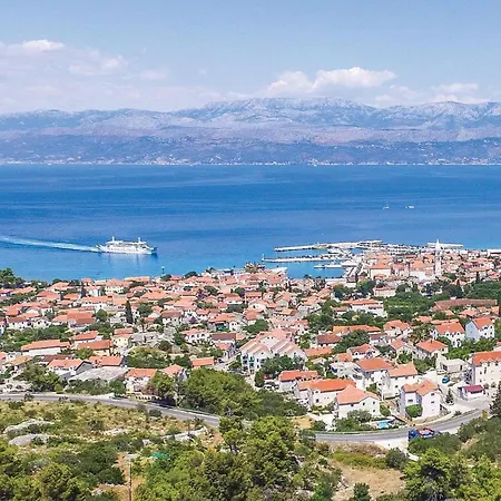 Stunning In Supetar-splitska With Wifi Splitska