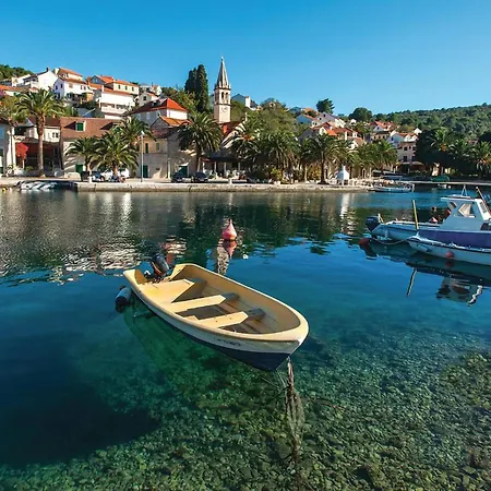 Stunning In Supetar-splitska With Wifi 아파트 스프리트스카